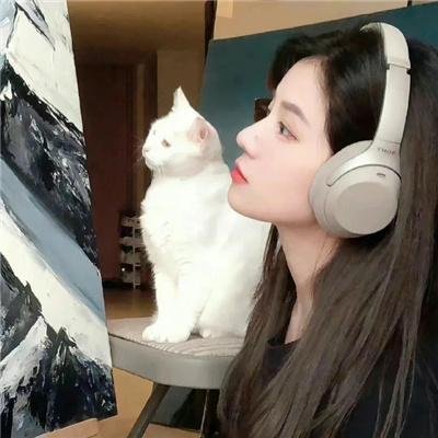 看见你就笑